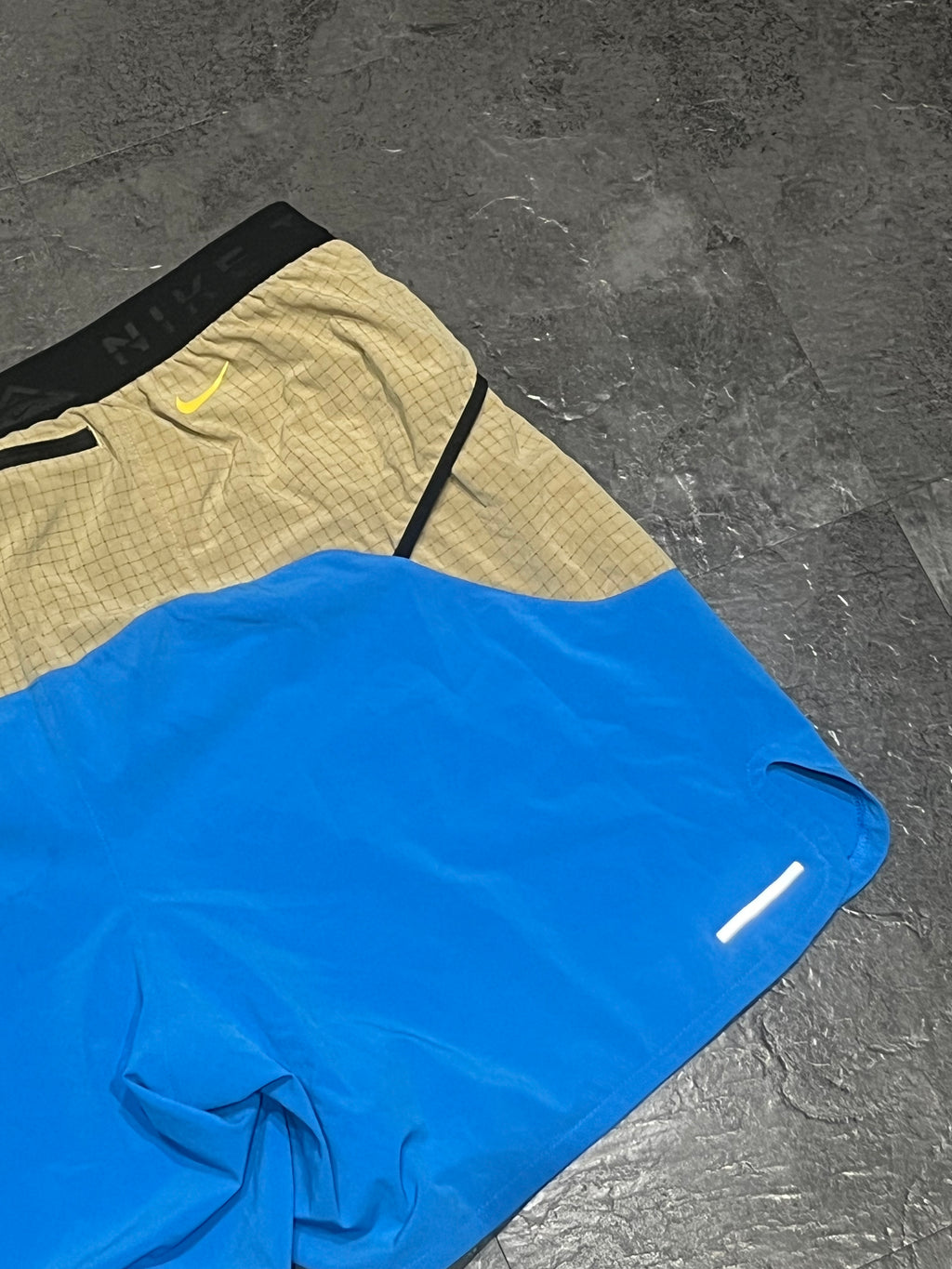 Blue & Beige Nike Men’s Dri Fit Trail “Second Sunrise” 7” Brief Lined Running Shorts