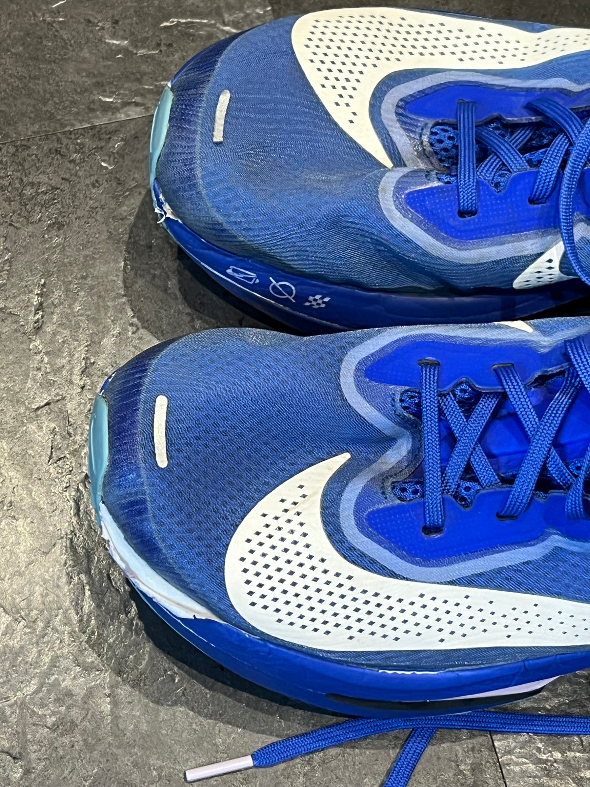 Blue Nike Zoom Fly 6 - Size 8