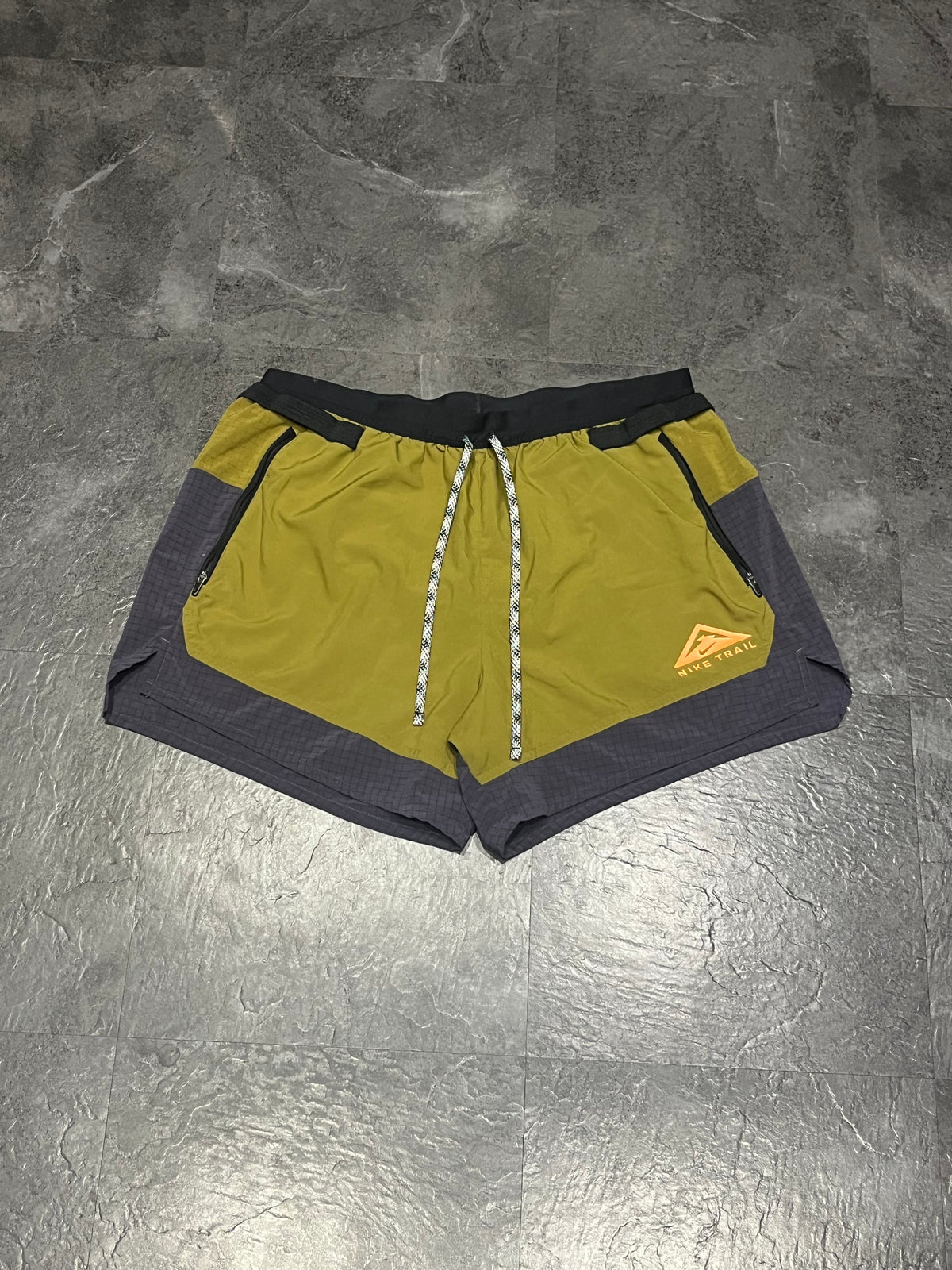 Olive Flak & Gridiron Nike Men’s Dri Fit Trail 5” Brief Lined Running Shorts
