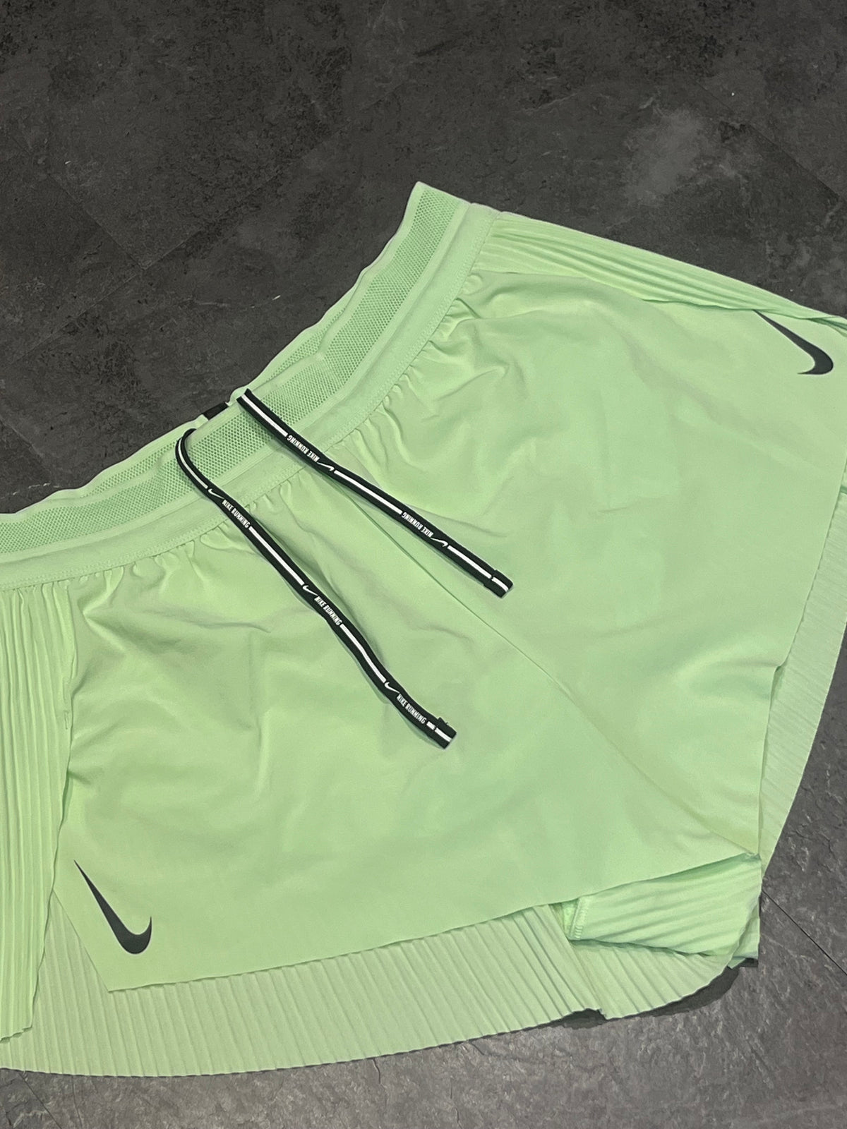 Vapour Green Nike Women’s Dri Fit ADV Aeroswift 3” Racing Split Shorts