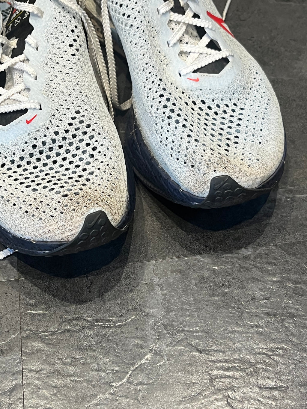 Nike Vaporfly 3 - Size 8.5