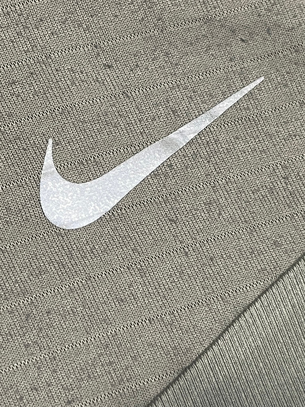 Dark Stucco / Beige & Black Nike Men’s Dri Fit Phenom Elite 1/2 Zip Top