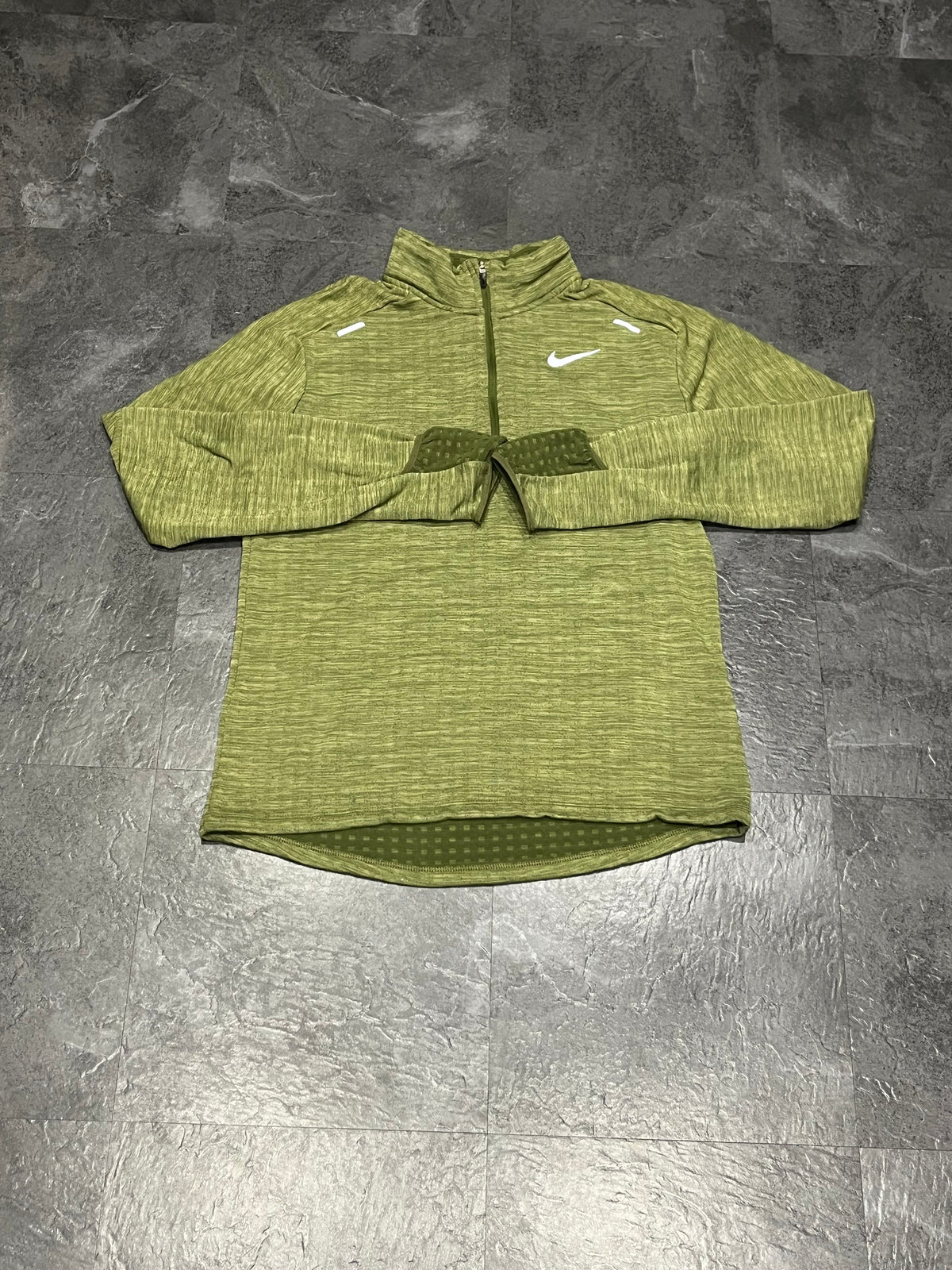 Green Nike Men’s Therma Fit 1/4 Zip Running Top