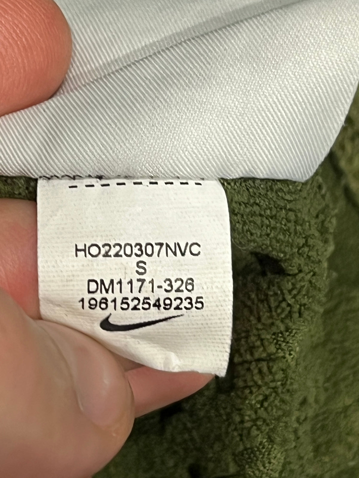 Green Nike Men’s Therma Fit 1/4 Zip Running Top