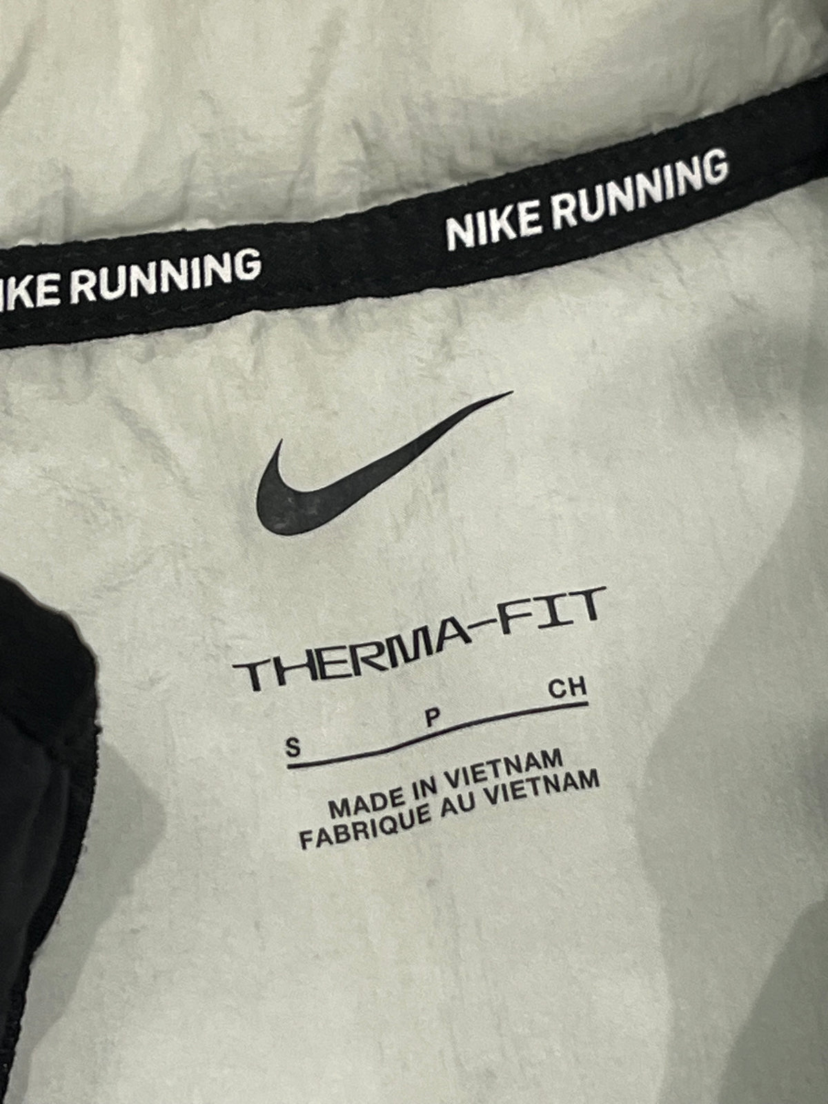 Black Nike Men’s Therma Fit Running Gilet